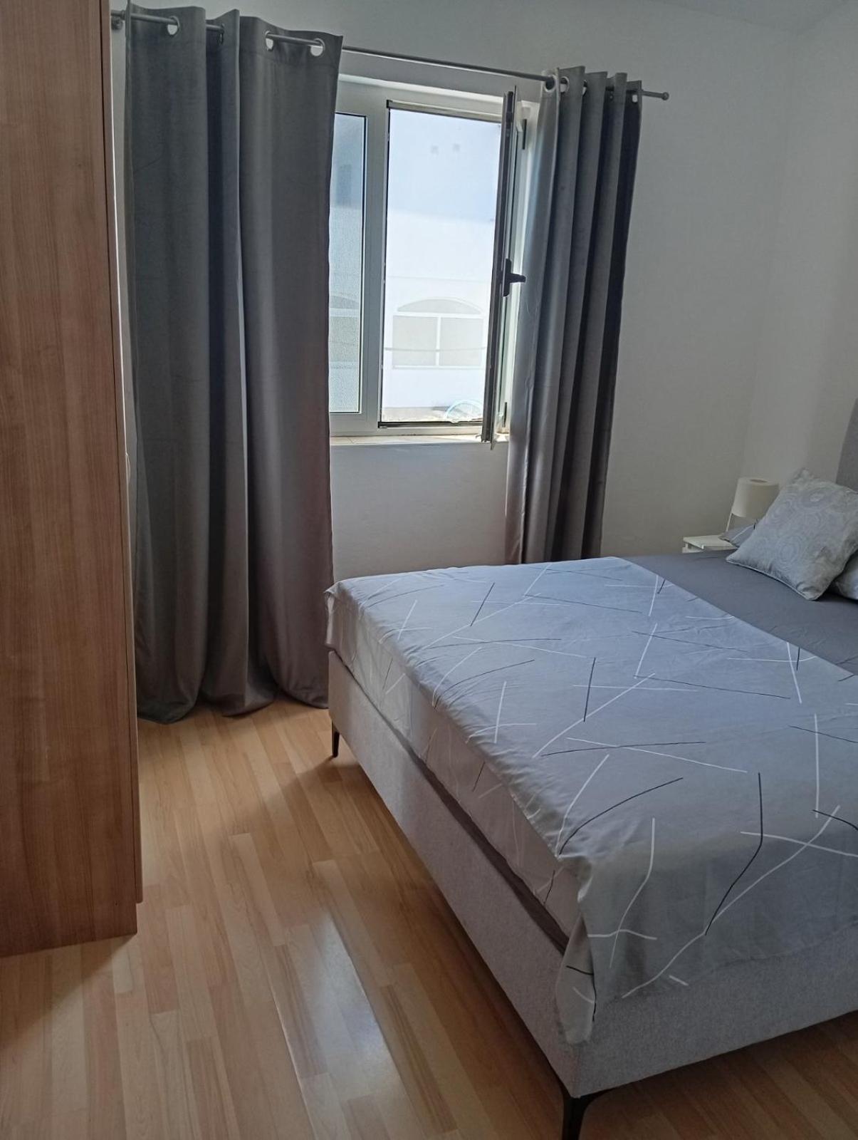Apartment Flowers Бибинье Экстерьер фото